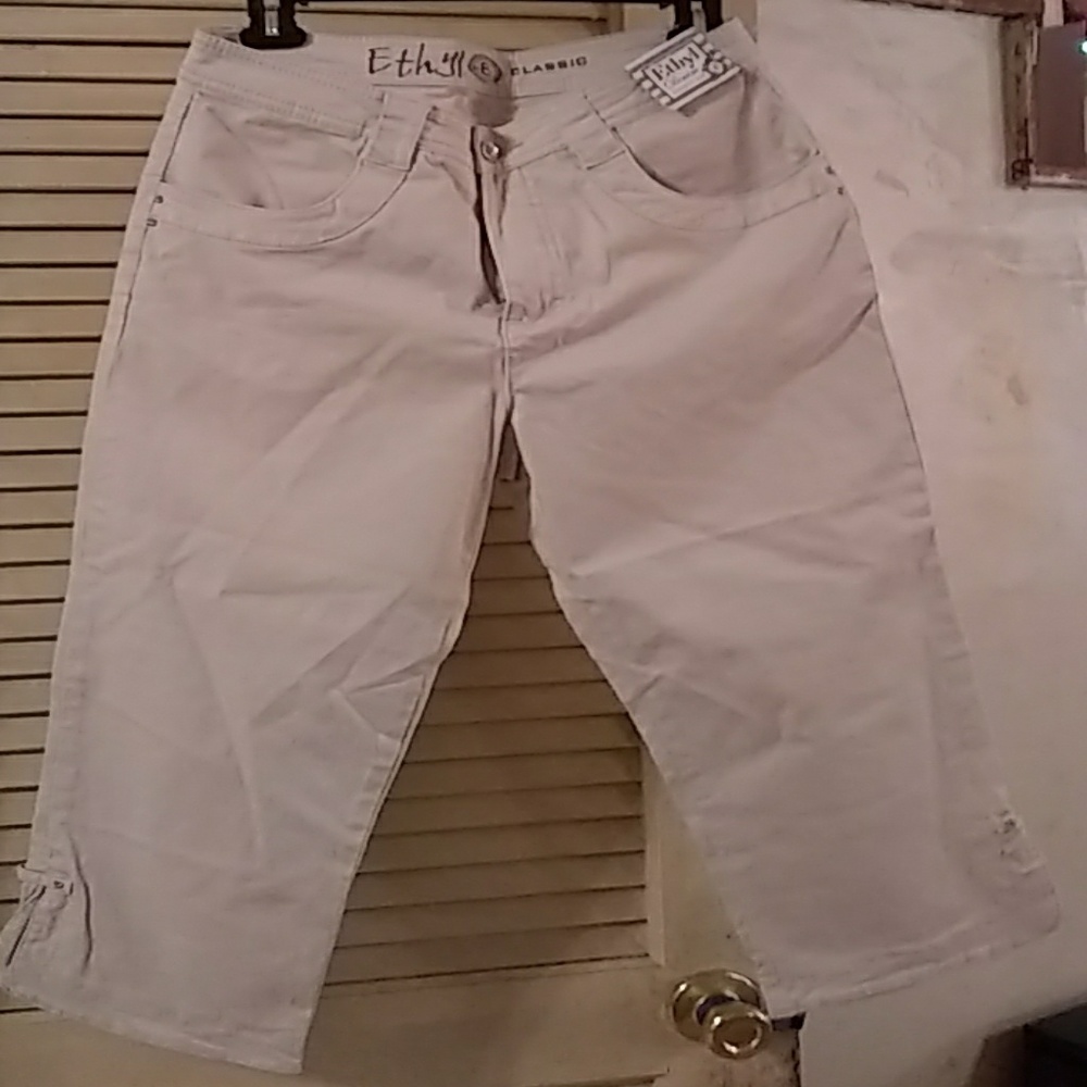 ETHYL  Rhinestone Crop Pants - Picture 2 of 4